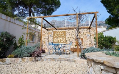 Cozy villa with lovely views of the sea and Altea.